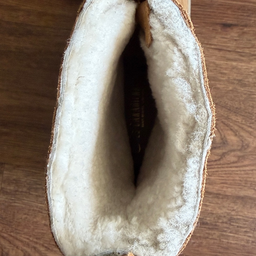 La Canadienne Delta Genuine Shearling Lined Waterproof Booties - Picture 5 of 7